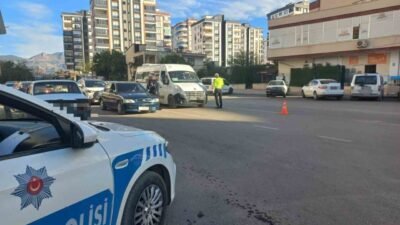 Adana’nın Kozan ilçesinde gerçekleştirilen “Kozan’a Güven Uygulamaları” çerçevesinde yapılan denetimlerde