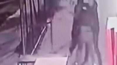 Adana’da parkta oturan 3 lise öğrencisinin darp edilip bıçaklandığı olayla