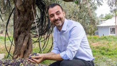 Manavgat Belediyesi tarafından bu yıl ikincisi düzenlenen Zeytin ve Zeytinyağı