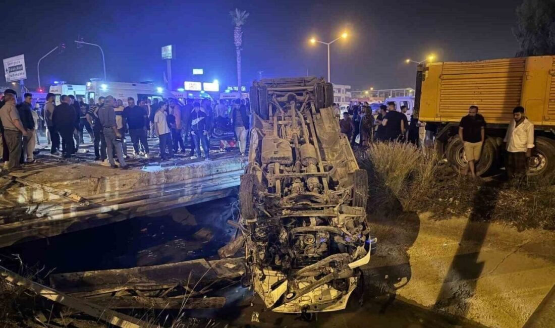 Mersin’in Tarsus ilçesinde otomobil ile minibüsün çarpıştığı ve 10 kişinin