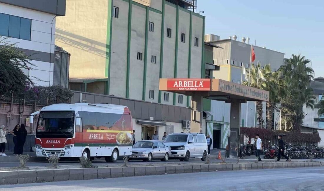 Mersin’de faaliyet gösteren bir makarna fabrikasında 11 işçi, zirai ilaç