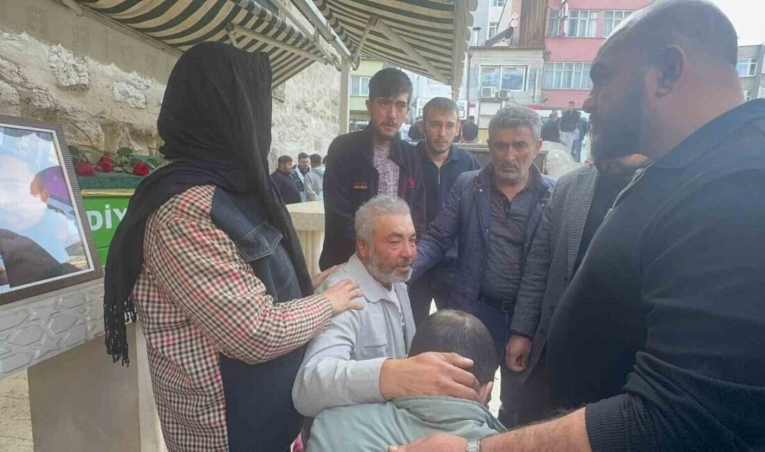 Eğirdir’de otomobille motosikletin kafa kafaya çarpıştığı kazada hayatını kaybeden 22