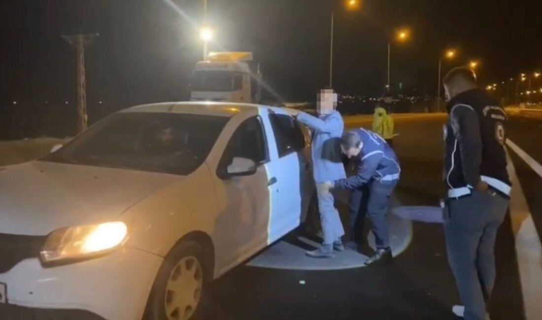 Osmaniye’de yasa dışı yollarla yurda girdiği belirlenen 9 göçmen ve