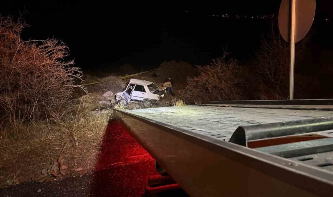 Kahramanmaraş’ta kontrolden çıkan otomobilin kayalıklara çarptığı kazada sürücü hayatını kaybetti,
