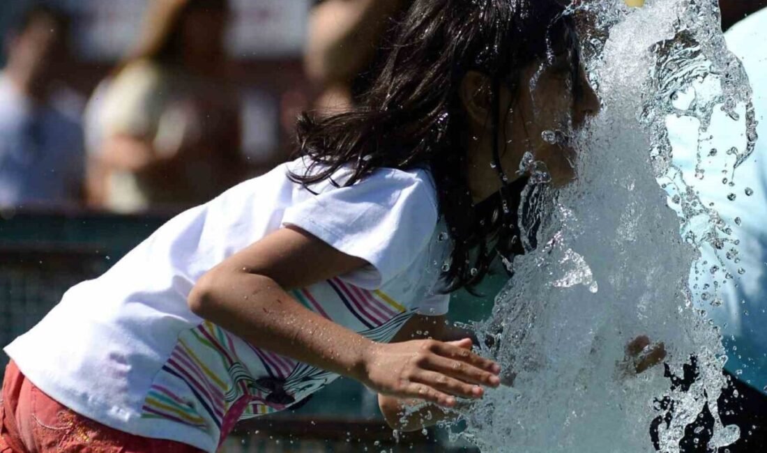 Pastırma sıcakları Adana’da etkili oluyor Türkiye’yi etkisi altına alan pastırma sıcaklarından en çok etkilenen kent
