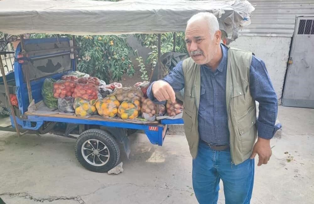 Adana’da semt pazarındaki dayılarından alacaklarını alamayan yeğenlerin, kalabalığa rastgele ateş
