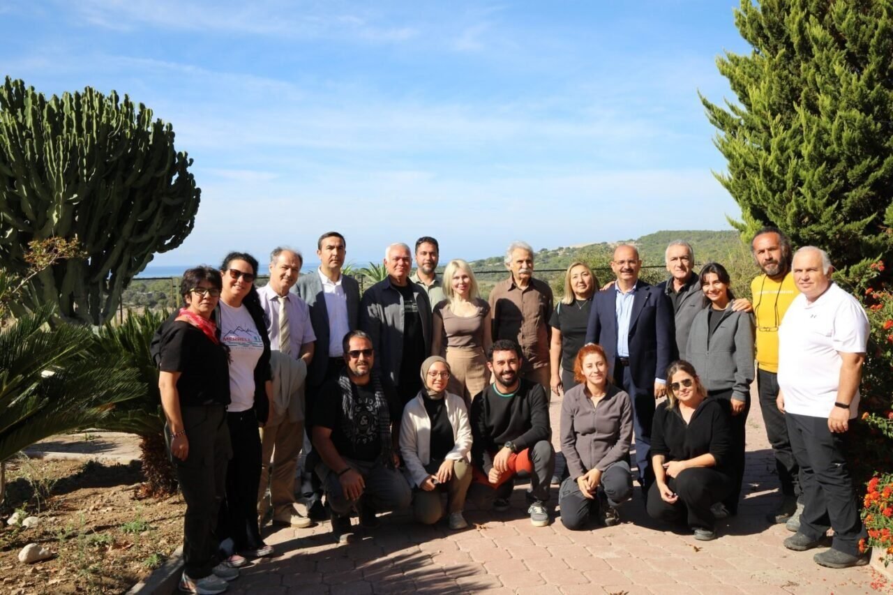 Akdeniz Üniversitesi Rektörü Prof. Dr. Özlenen Özkan, Edebiyat Fakültesi Arkeoloji