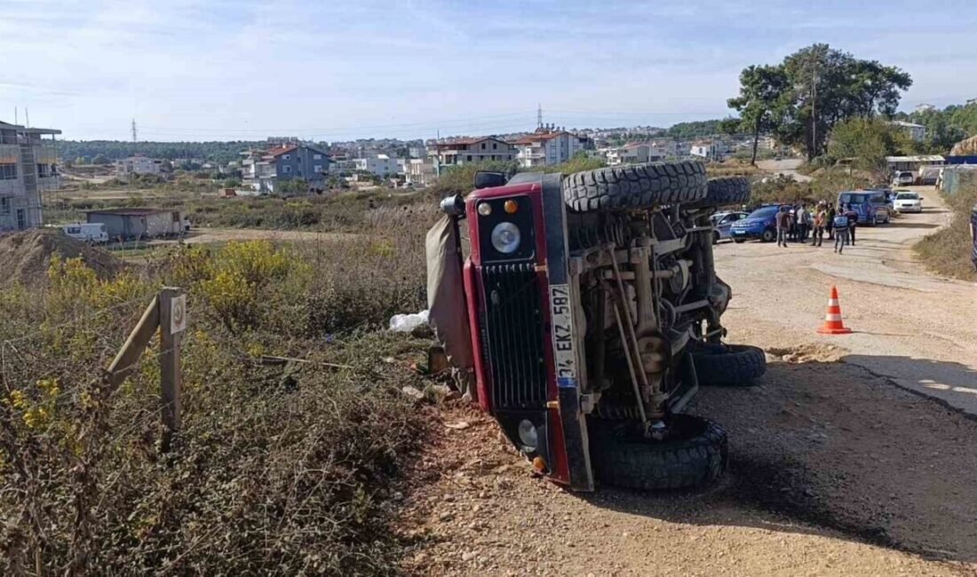 Antalya’nın Manavgat ilçesinde 2 safari aracının çarpışması ve araçlardan bir