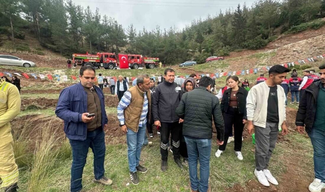 Osmaniye’nin Düziçi ilçesinde, 11 Kasım Milli Ağaçlandırma Günü kapsamında, 13