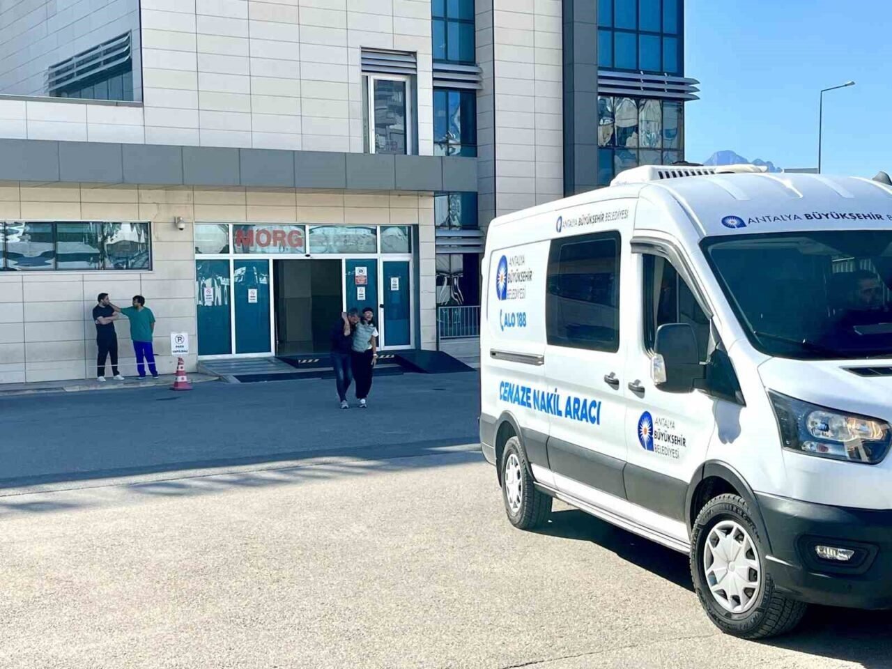 Antalya’nın Kaş ilçesinde, 36 yaşındaki bir kişi tarafından annesiyle gönül