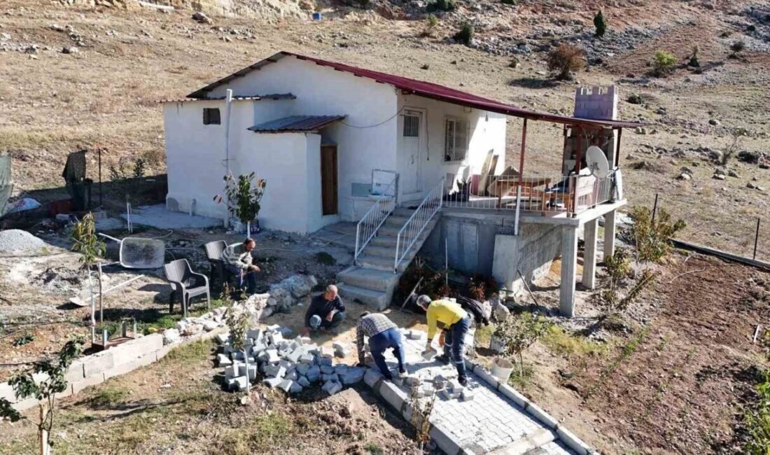 Tarsus Belediyesi, Çukurbağ Mahallesi’nde engelli bireylerin güvenli ulaşımı için talep