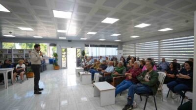 Tarsus Belediyesi, yaşlı bireylerin ruh sağlığına dikkat çekmek için Emekli