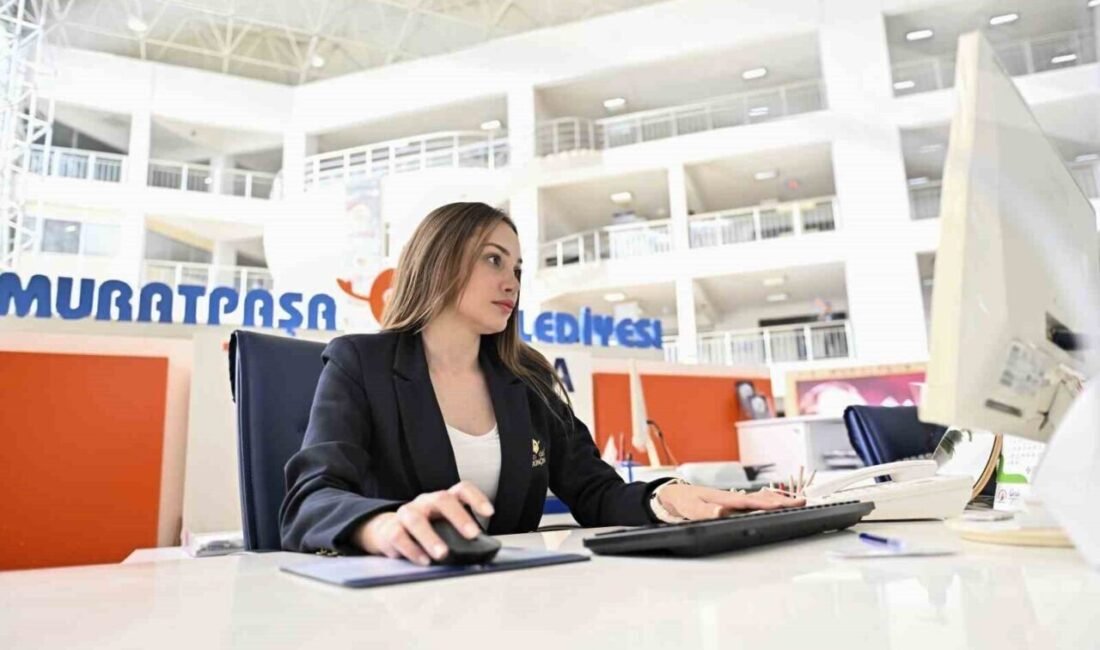 Antalya’da Muratpaşa Belediyesi’nin halkla ilişkiler ve yönetişim projesi Turunç Masa,