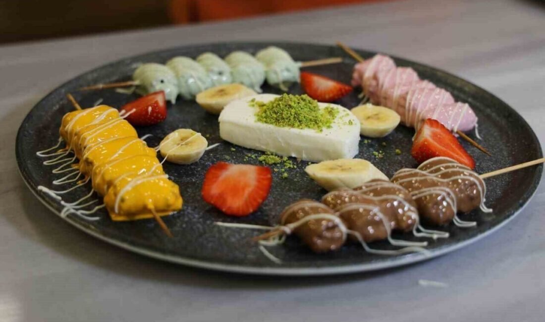 Adanalı tatlıcının geleneksel katmeri çeşitlendirmek için yaptığı Adana usulü ’çöp