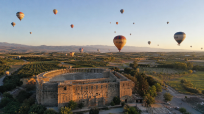 Aspendos sicak hava balonu turu ile tarihi Roma tiyatrosunu havadan