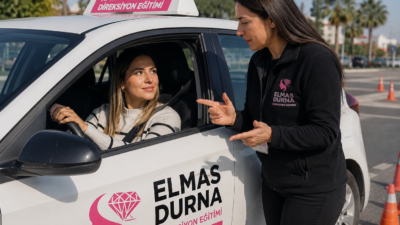 Serik'te kadınlara özel direksiyon eğitimi veren Elmas Durna, ehliyeti olup