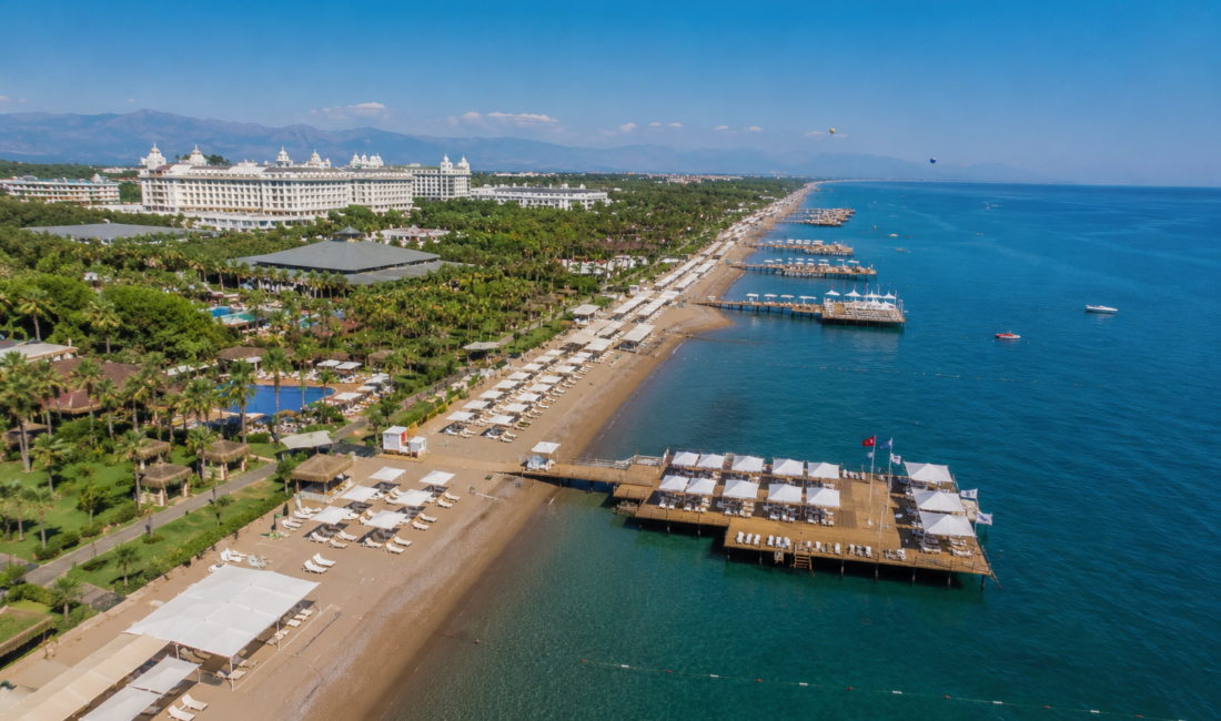 Belek otellerinden yapabileceginiz en iyi gunubirlik geziler: Aspendos (15 km),
