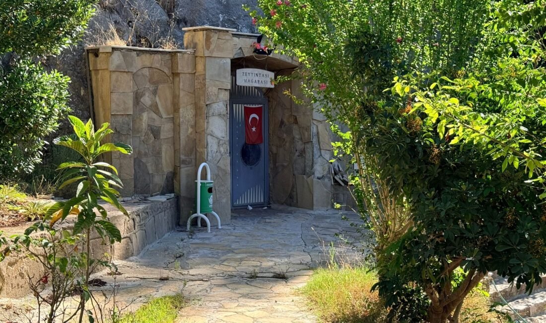 Serik Akbaş Mahallesi'ndeki Zeytintaşı Mağarası Tabiat Anıtı 6 aydır ziyaretçilere