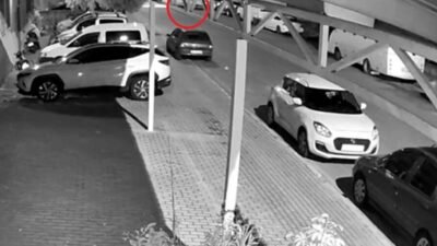 Antalya’nın Manavgat ilçesinde aracıyla park halindeki 2 otomobile çarpıp 2