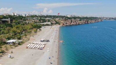 Antalya Dumansız Plaj uygulaması için Antalya Valiliği, “Mavi Akdeniz İnisiyatifi”