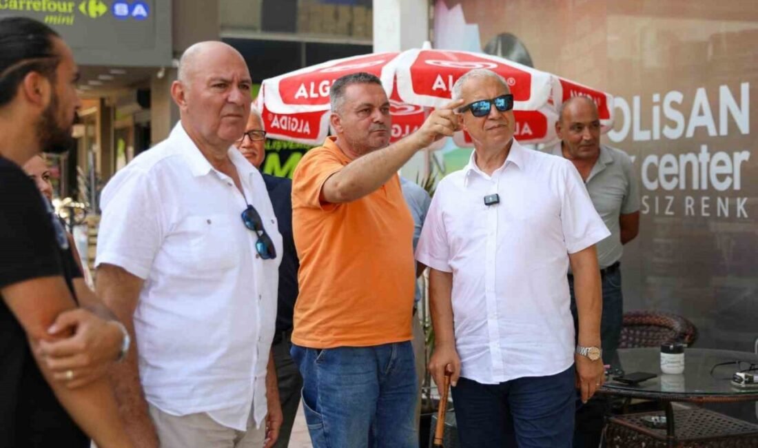 Alanya Belediye Başkanı Osman Tarık Özçelik, Mahmutlar Mahallesi Atatürk Caddesi’nde
