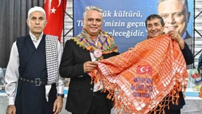 Antalya Muratpaşa Belediye Başkanı Ümit Uysal, “Toroslar Yörük Beyi” unvanının