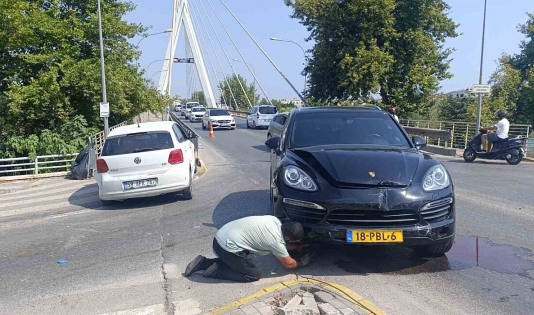 Antalya’nın Manavgat ilçesinde seyir halindeki otomobil sürücüsü, alt geçit yerine
