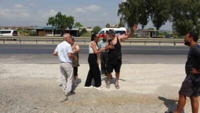 Antalya’nın Manavgat ilçesinde D-400 Karayolu Nifrit Köprüsü yakınlarında motosiklet ile