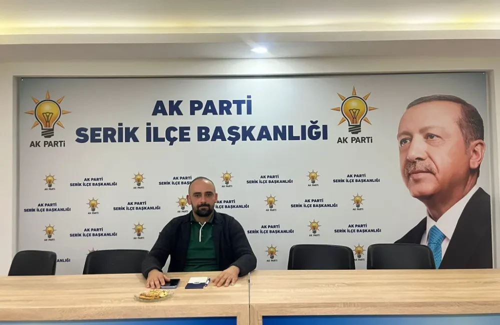 Serik gençlik kolu başkan değişikliği kapsamında Osman Raşit Vural istifa