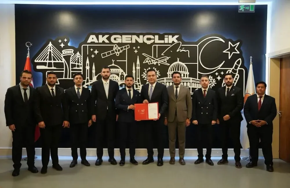 Serik Gençlik Kolları Görev Değişimi: Serik Gençlik Kolları görev değişikliğiyle