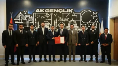 Serik Gençlik Kolları Görev Değişimi: Serik Gençlik Kolları görev değişikliğiyle