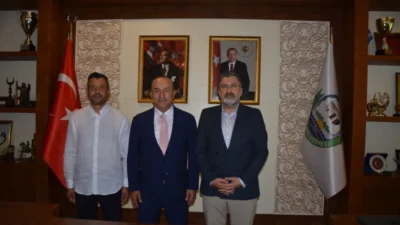 Serik tapu sorunu çözümü kapsamında Mevlüt Çavuşoğlu, Belediye Başkanı Kadir