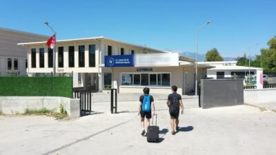 GSB'nin Seyahatsever Projesi 2026'da Antalya'da gençleri ağırlıyor. 18-30 yaş ücretsiz