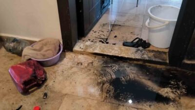 Antalya’da bir şahıs tartıştığı eski kız arkadaşının kapısını benzin bidonunu