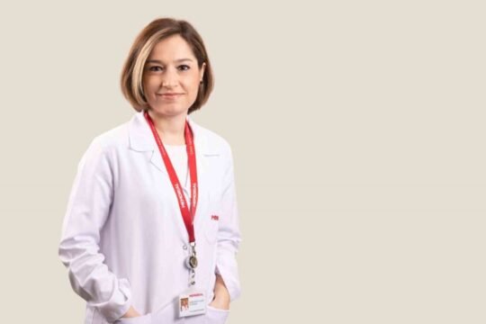 Kadın Hastalıkları ve Doğum Uzmanı Op. Dr. Gülbin Destici İşgören,