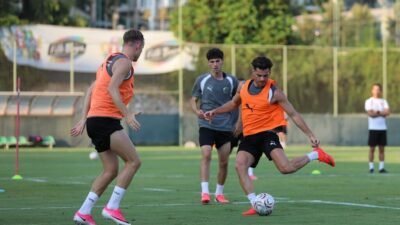 Corendon Alanyaspor, Trendyol Süper Lig’in 2. haftasında sahasında Beşiktaş ile