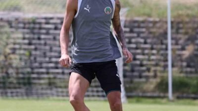 Trendyol Süper Lig ekiplerinden Corendon Alanyaspor, yeni sezon hazırlıklarını Erzurum