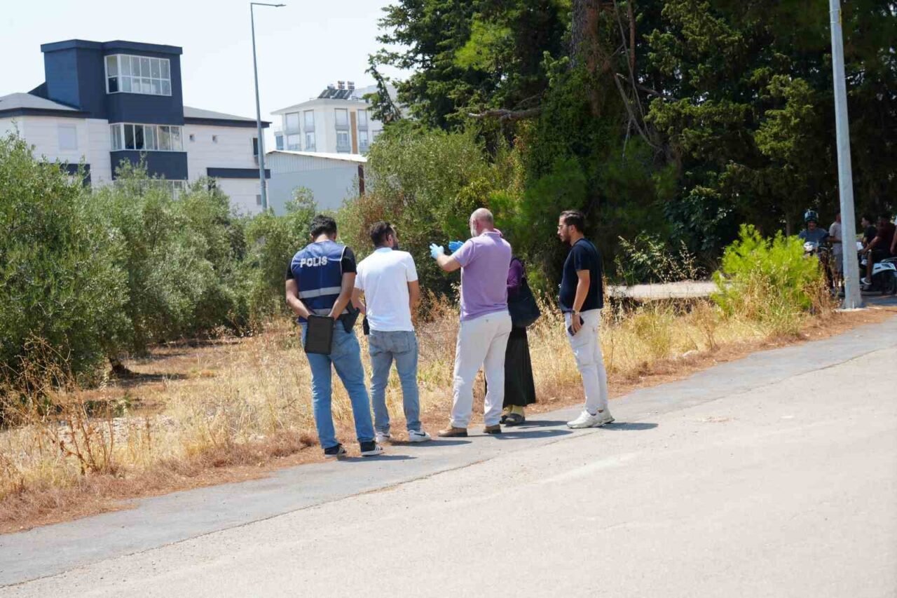 Antalya'da 25 yaşındaki genç ağaçlık alanda elleri arkadan bağlı halde ölü bulundu
