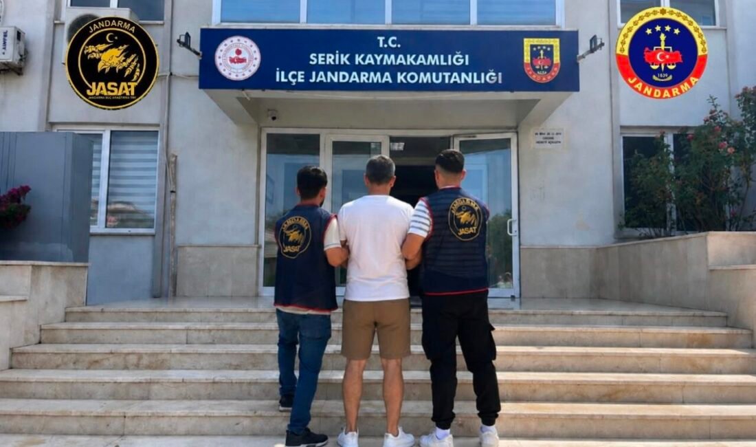 Antalya’da Jandarma Dedektifleri (JASAT) tarafından son bir ayda farklı suçlardan