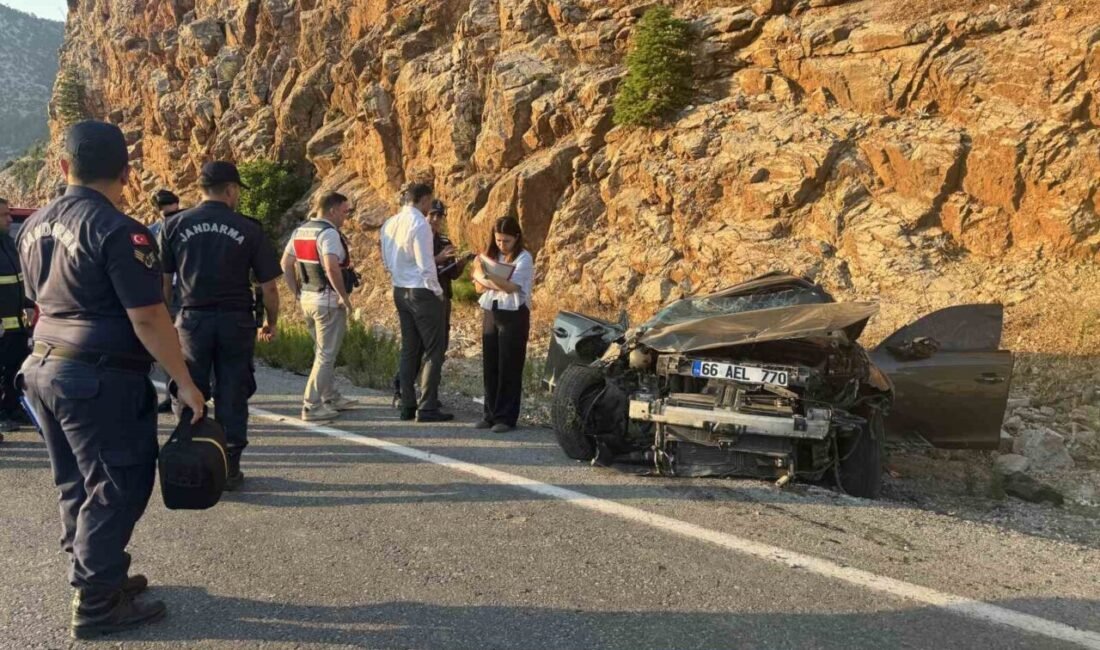 Antalya’nın Akseki ilçesinde otomobilin takla attığı kazada 1 kişi hayatını