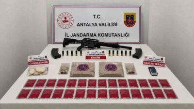 Antalya İl Jandarma Komutanlığınca yürütülen çalışmalar kapsamında Muratpaşa ilçesinde düzenlenen