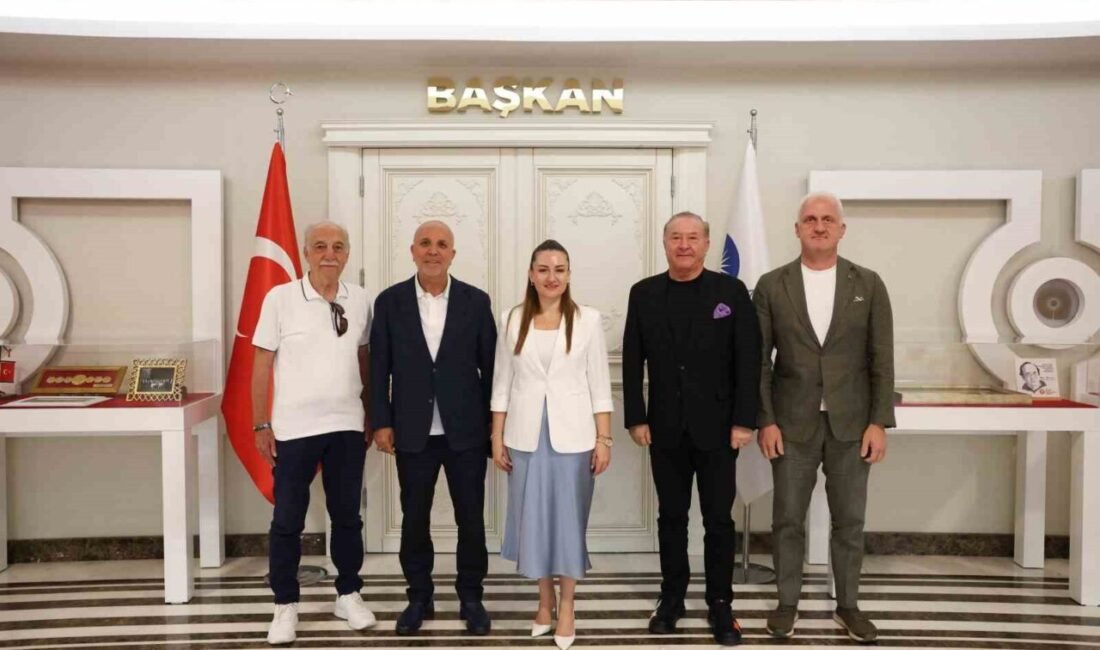 Antalya Büyükşehir Belediye Başkan Vekili Büşra Özdemir, Alanyaspor Kulübü Başkanı