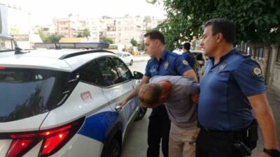 Antalya’da Konyaaltı Sahili’nde aynı gün içinde denize giren yabancı uyruklu