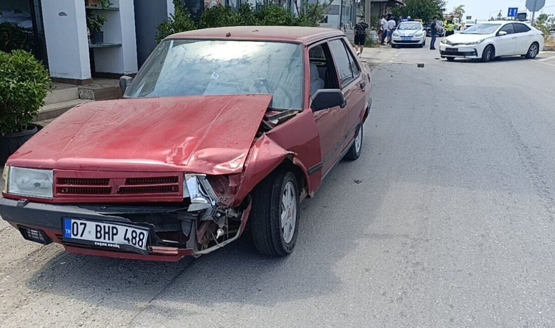 D-400 Karayolu Side Mahallesi sınırlarında D-400 Karayolundan Side 251 sokağa