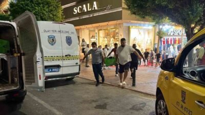 Antalya’nın Alanya ilçesinde otelde kalan İsveç uyruklu kadın turist, odasında