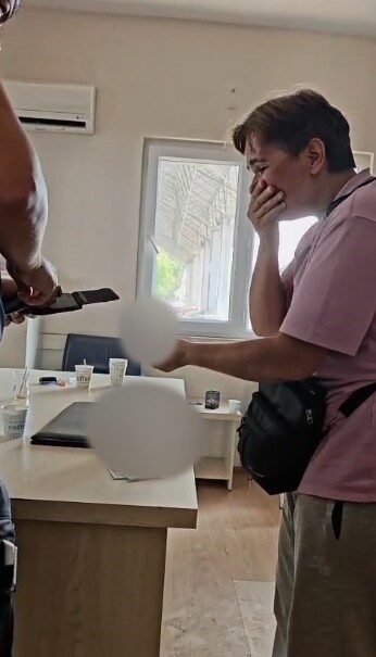 Antalya’nın Kepez ilçesinde zabıta ekipleri, pazar yerinde kaybolan cüzdanı 14