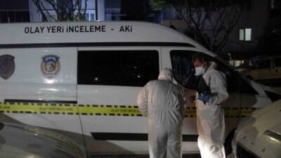 Antalya’da 87 yaşındaki adam, her gün aldığı gazeteleri birkaç gündür
