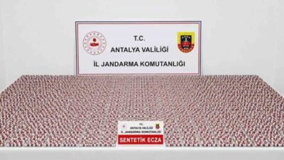 Antalya’nın Kepez ilçesinde yürütülen çalışmalarda binlerce adet uyuşturucu hap ele