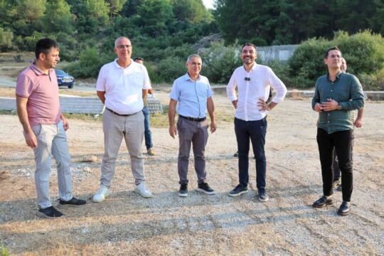 Manavgat’ta sokak hayvanlarına 75 dönümlük yaşam alanı kazandırılıyor; belediye Taşağıl