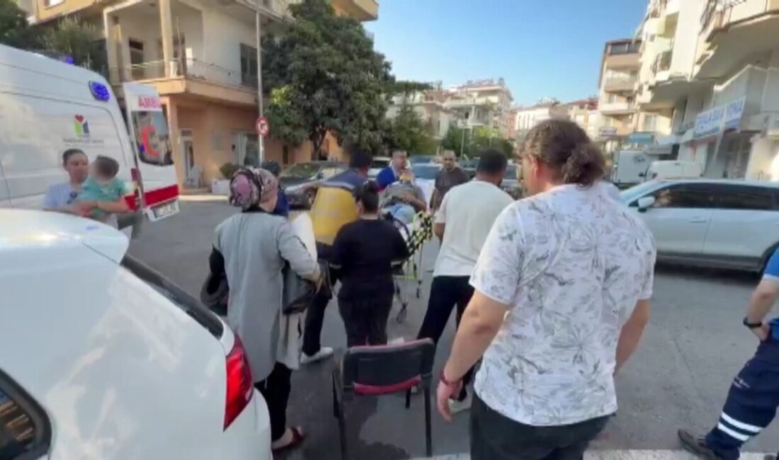 Antalya’nın Manavgat ilçesinde kavşağa geldiği sırada önüne çıkan otomobile çarpmamak